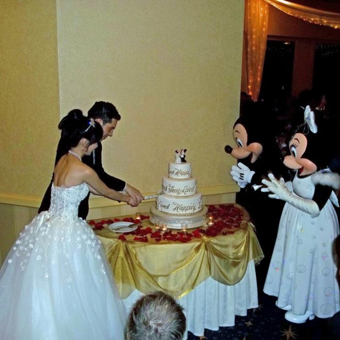 Disneyland Hotel Wedding Renee Rojanaro